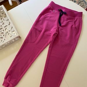 Figs Electric Orchid Zamora Scrub Pant